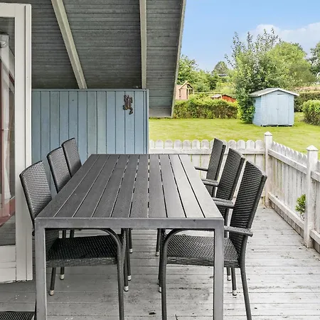 بيت للعطل 3 Bedroom Amazing In *